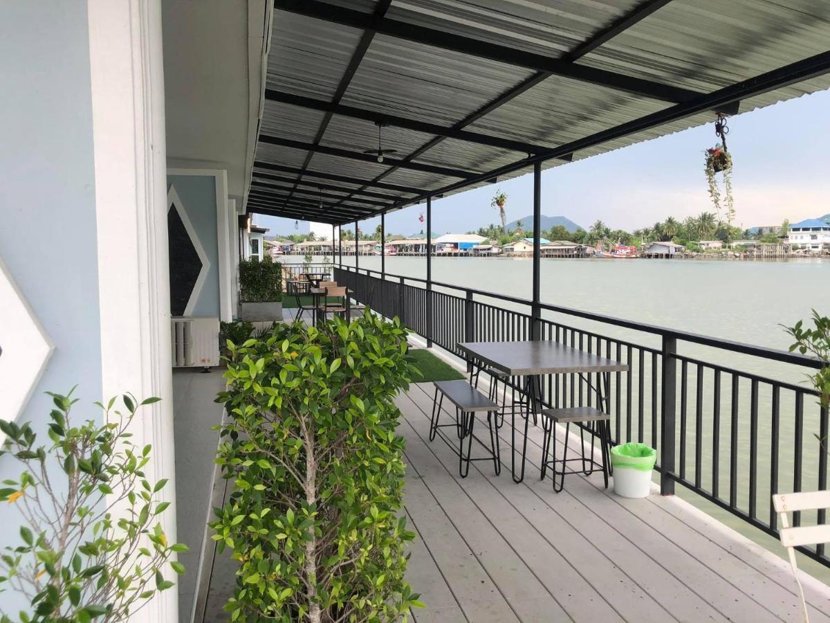 Chaiyai River Front Hotel สิชล ภายนอก รูปภาพ