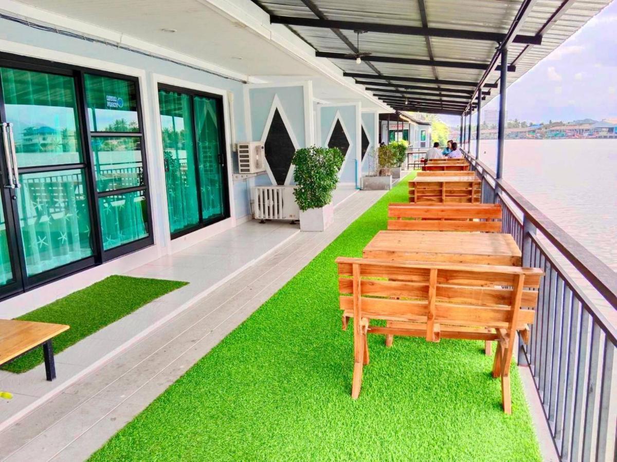 Chaiyai River Front Hotel สิชล ภายนอก รูปภาพ