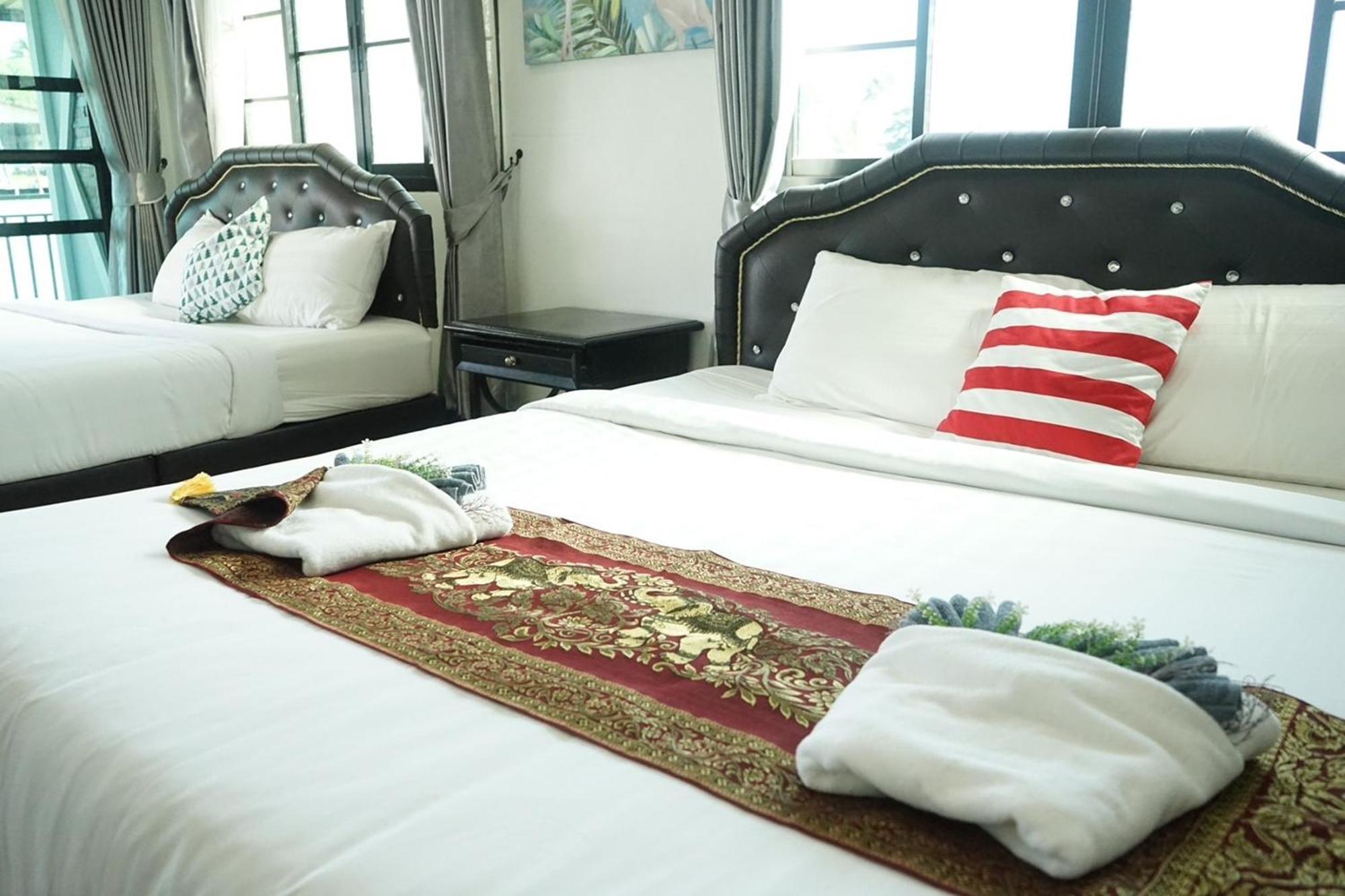 Chaiyai River Front Hotel สิชล ภายนอก รูปภาพ