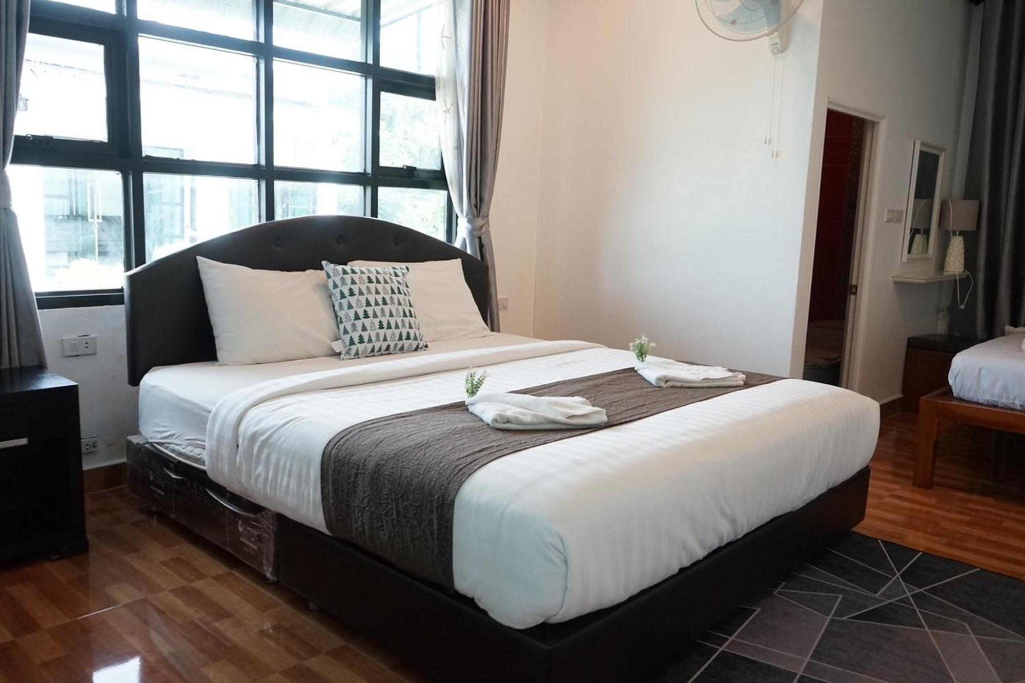 Chaiyai River Front Hotel สิชล ภายนอก รูปภาพ